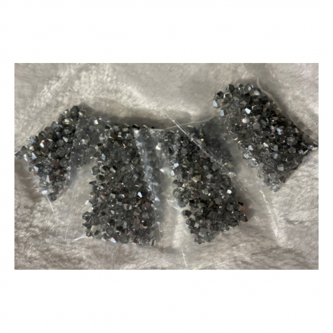 KR-KA152 kristalo karoliukai, 4mm, apie 100, Skaidri-SIDABRO sp.