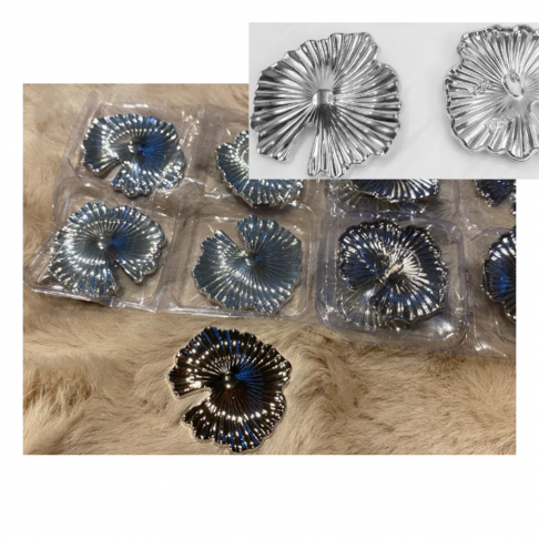 S-M-4001 Metalinė saga "Lapas", 4cm, metalo sp., 1 vnt.