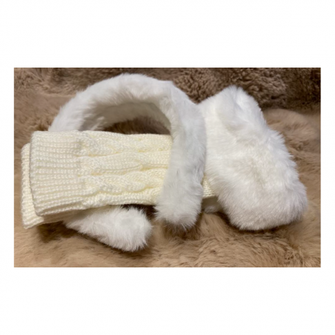 LR-SM4 Lankelis , riešinės su kailiukais, komplektas. Baltos sp., SxM dydis.