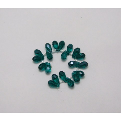 KR-6391 Kristalas lašelio formos 15x7, amerald žalia sp.