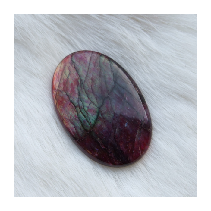 AKM-98924 Labradoitas, 35x24mm.