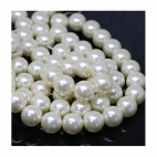 PER-337  Kriauklės perliukas, 12mm, natūrali BALTA sp.