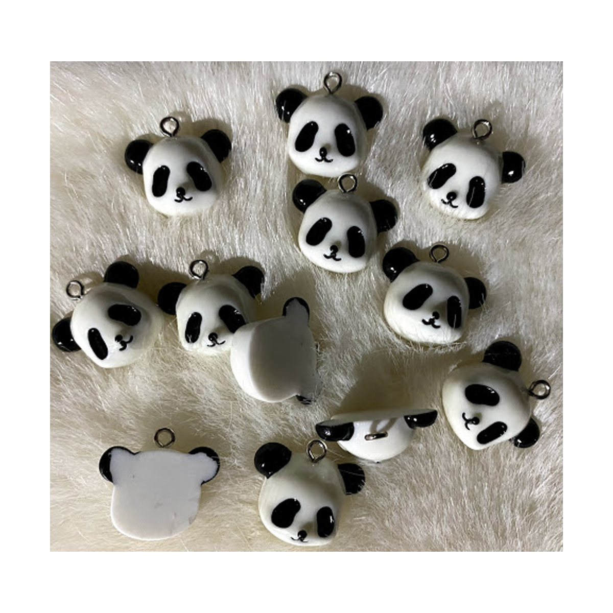 7-F0331  Pakabukas "Pandutė", 20mm, 1vnt.