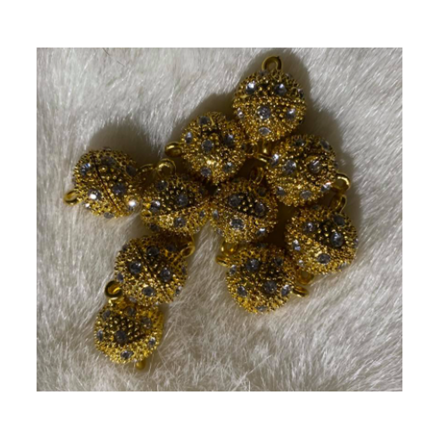 AUK-07040  Magnetinis užsegimas,  su kristalo akutėm, 14x19mm, 1 vnt.