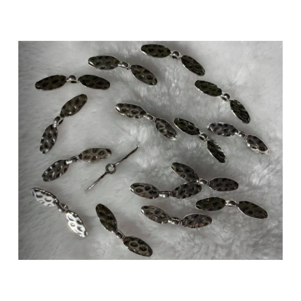 7-00209  Intarpas "Sparnelis", 30x6mm, 1 vnt.