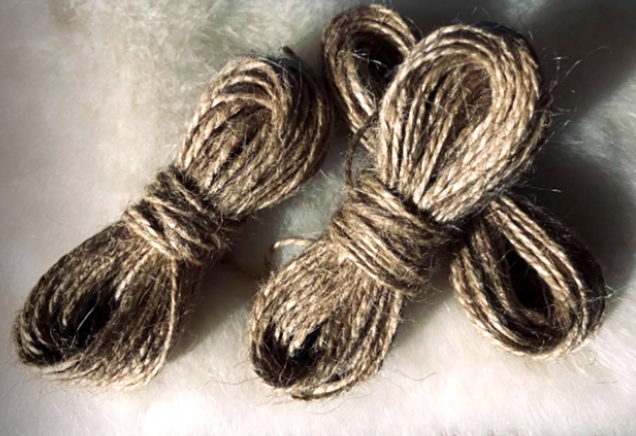 V-SP1201  Džiuto virvutė, 1.5mm, 10 metrų.