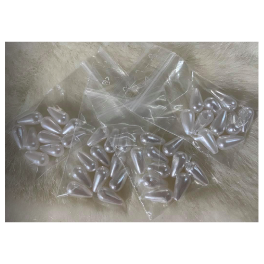PER-S63003  Akriliniai perliukai, lašeliai, 14x8mm, 10vnt., balti