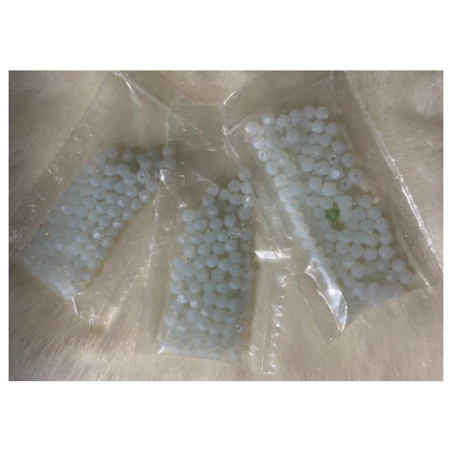 KR-34112  Kristalo karoliukai, 4mm, bikone, 100vnt., baltai-MELSVA sp.