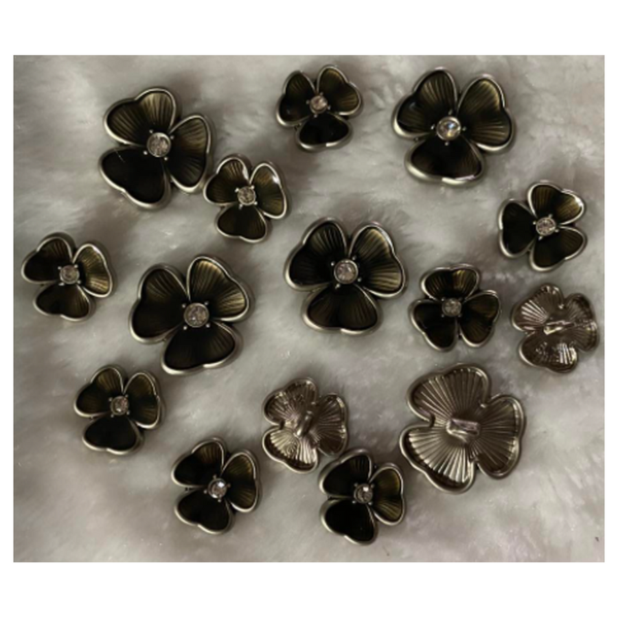 S-VP-02  Metalinė saga su akute, "Gėlė", 17mm, pilka-sidabro sp., 1 vnt.
