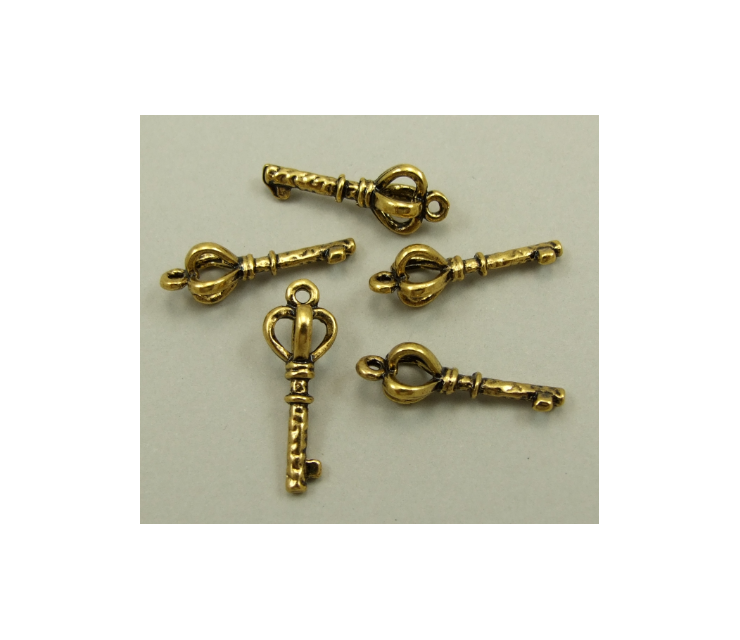 AUK-PKR146 Pakabukas, Auksinis raktelis, 25x7mm