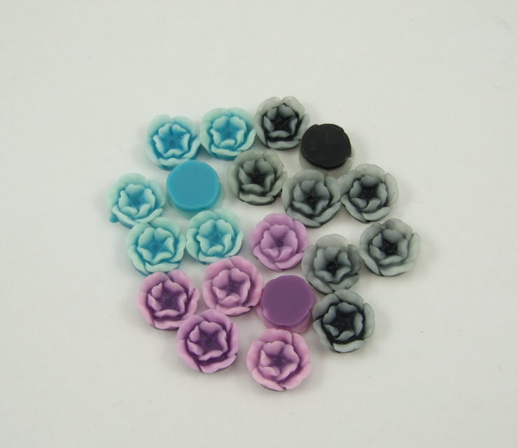 14-05  Akrilinė gėlyte, 13mm., juoda-balta