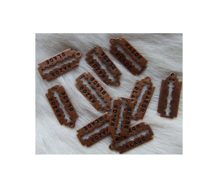 VAR-4641 Pakabukas "Britva" 25x15mm