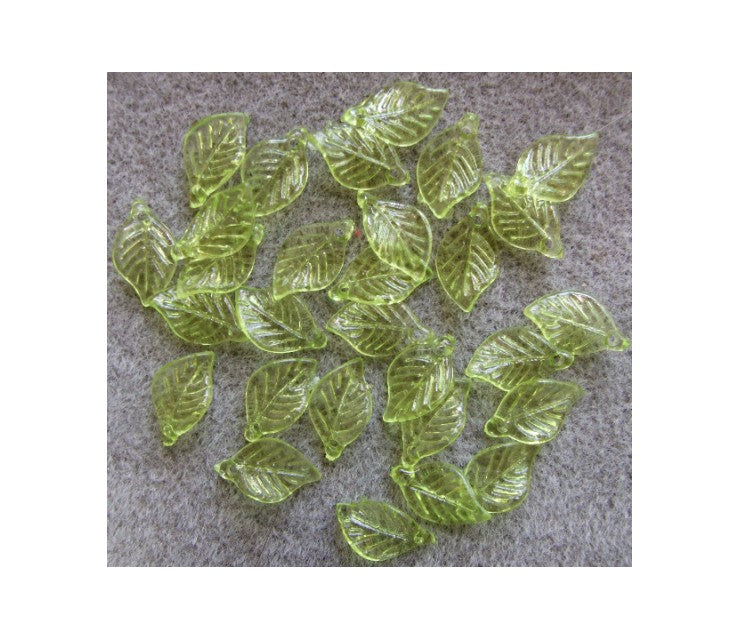 AK-RKP9517 Akrilinis karoliukas-pakabukas, lapelis, 17x10mm, kaina už 10 vnt.