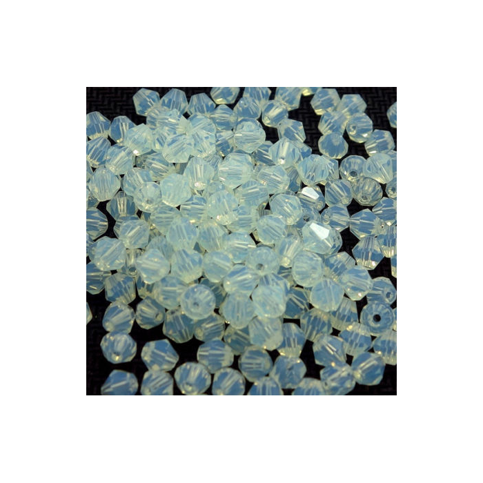 KR-K24  bikone kristalo karoliukas 4mm, opalo balta sp.