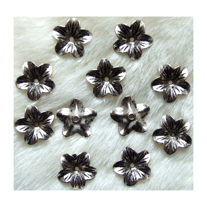 7-5481 Kepurėlė-detalė, 18mm, "GĖLĖ"